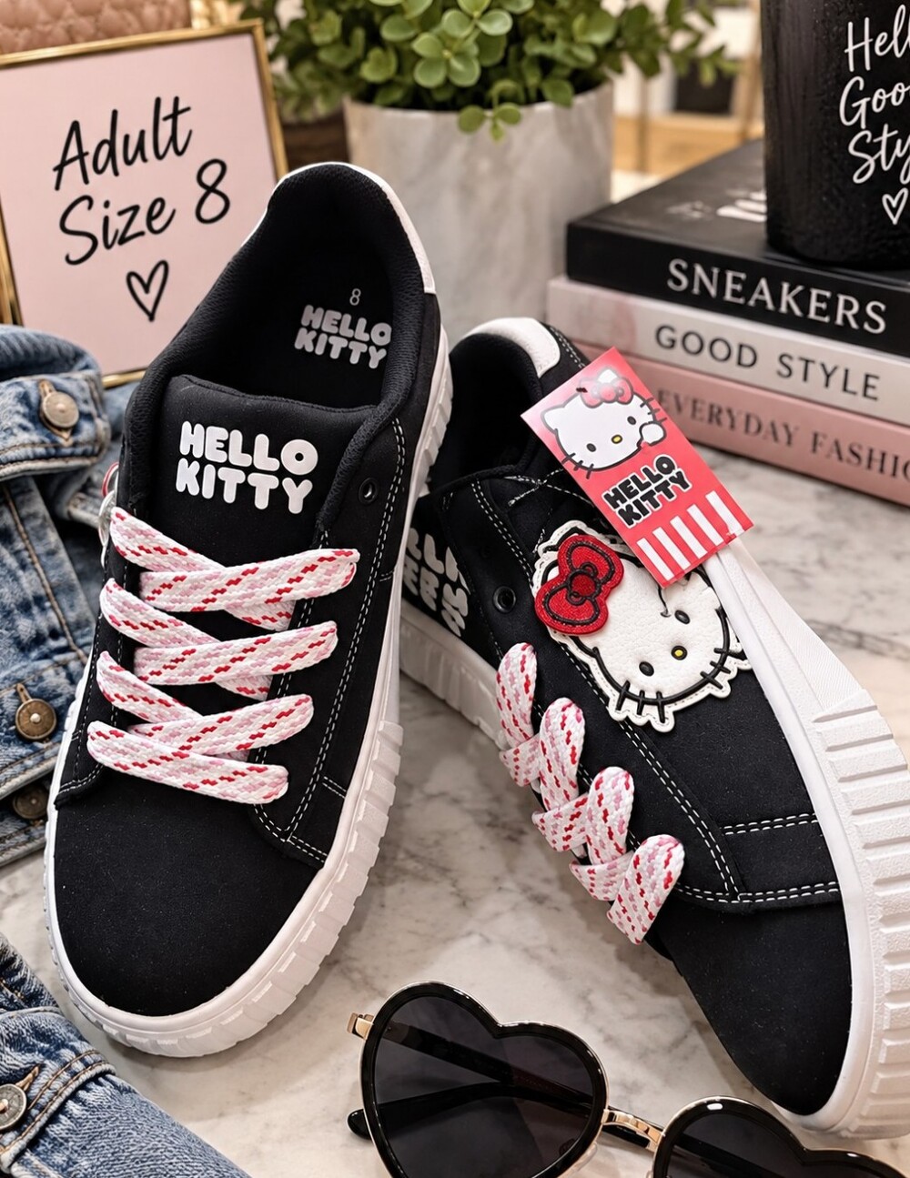 Hello Kitty Sanrio Women' Size 8 Black Platform Sneakers